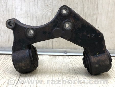 ФОТО Кронштейн редуктора для Suzuki Grand Vitara Киев