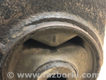 ФОТО Кронштейн редуктора для Suzuki Grand Vitara Киев