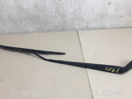 ФОТО Поводок дворника для Toyota Corolla E120 (08.2000-02.2007) Киев