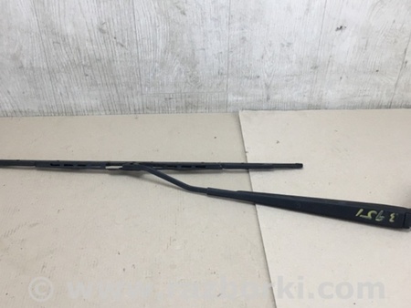 ФОТО Поводок дворника для Toyota Corolla E120 (08.2000-02.2007) Киев