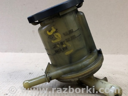 ФОТО Бачок гидроусилителя для Toyota Corolla E120 (08.2000-02.2007) Киев