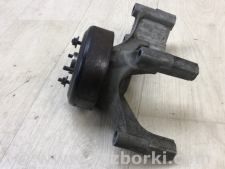 ФОТО Кронштейн вискомуфты для Infiniti QX56 Киев