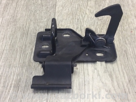 ФОТО Замок капота для Porsche Cayenne Type 955/957 (05-10) Киев