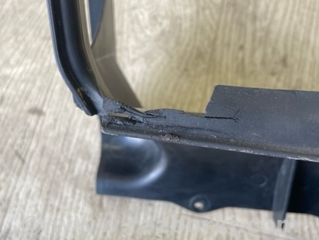 ФОТО Дефлектор радиатора для Porsche Cayenne Type 955/957 (05-10) Киев