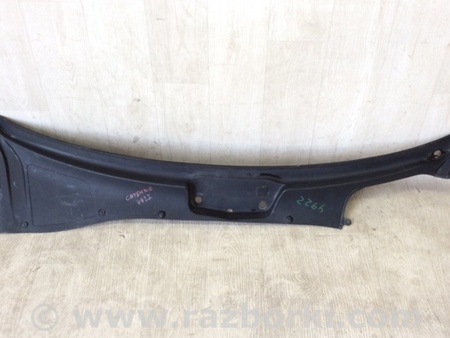 ФОТО Пластик под лобовое стекло (Жабо) для Porsche Cayenne Type 955/957 (05-10) Киев