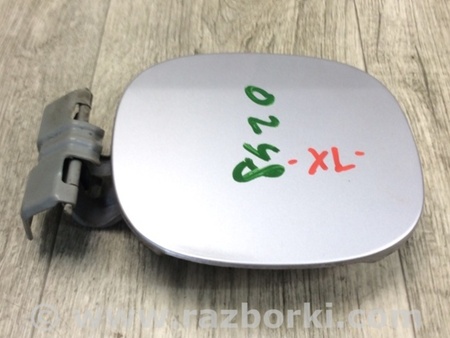ФОТО Лючок топливного бака для Mitsubishi Outlander XL Киев
