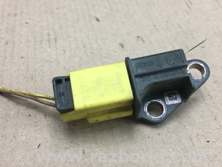 ФОТО Датчик удара для Volkswagen Jetta 5 1K2, 1K5 (01.2005 - 12.2010) Киев