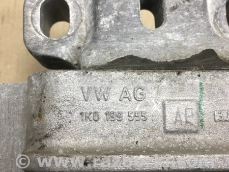 ФОТО Подушка АКПП для Volkswagen Jetta 5 1K2, 1K5 (01.2005 - 12.2010) Киев