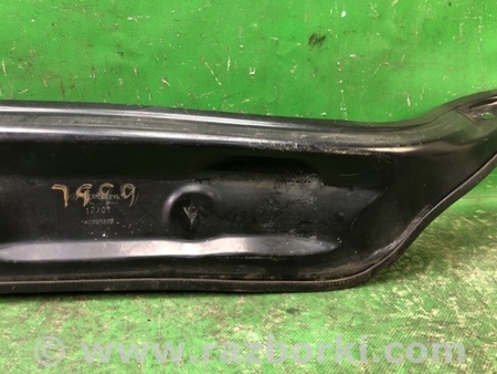 ФОТО Пластик под лобовое стекло (Жабо) для Volkswagen Jetta 5 1K2, 1K5 (01.2005 - 12.2010) Киев