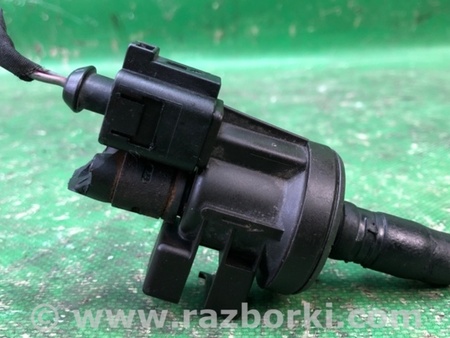ФОТО Клапан вентиляции топливного бака для Volkswagen Jetta 5 1K2, 1K5 (01.2005 - 12.2010) Киев