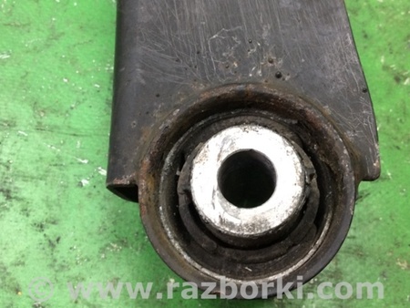 ФОТО Рычаг задний нижний поперечный для Volkswagen Jetta 5 1K2, 1K5 (01.2005 - 12.2010) Киев
