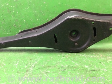 ФОТО Рычаг задний нижний поперечный для Volkswagen Jetta 5 1K2, 1K5 (01.2005 - 12.2010) Киев