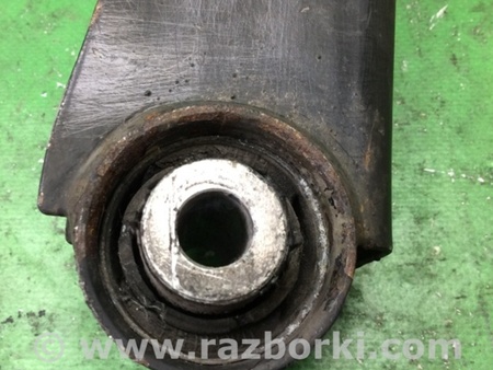 ФОТО Рычаг задний нижний поперечный для Volkswagen Jetta 5 1K2, 1K5 (01.2005 - 12.2010) Киев