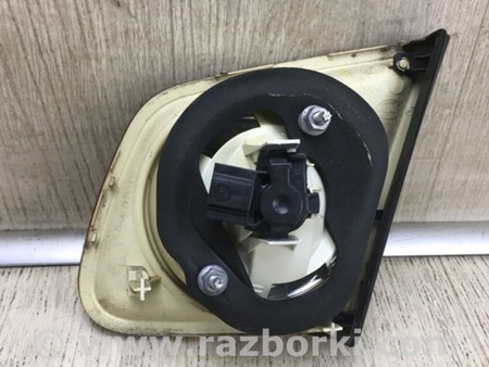 ФОТО Фонарь задний внутренний для Volkswagen Jetta 5 1K2, 1K5 (01.2005 - 12.2010) Киев
