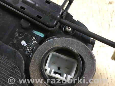 ФОТО Замок двери для Toyota Tacoma 2 (2005-2015) Киев