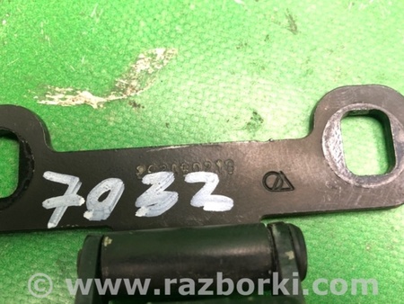 ФОТО Петля крышки багажника для Dodge Journey (2011-2020) Киев