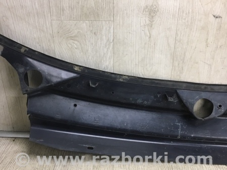 ФОТО Пластик под лобовое стекло (Жабо) для Dodge Journey (2011-2020) Киев