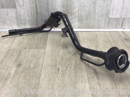 ФОТО Горловина бензобака для Mazda 3 BL (2009-2013) (II) Киев