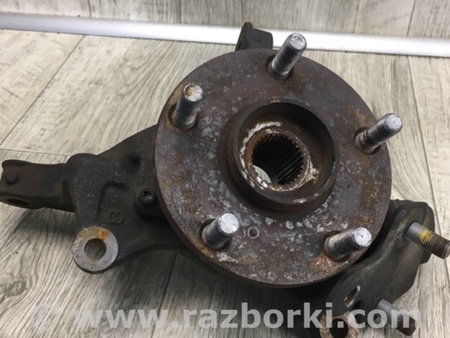 ФОТО Кулак поворотный для Toyota Venza Киев