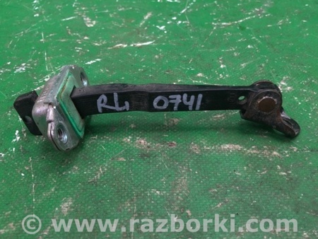 ФОТО Ограничитель двери для KIA Forte TD (08-13) Киев