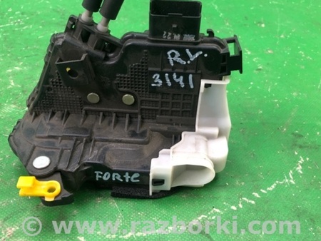 ФОТО Замок двери для KIA Forte TD (08-13) Киев