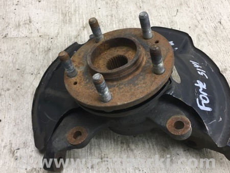 ФОТО Кулак поворотный для KIA Forte TD (08-13) Киев