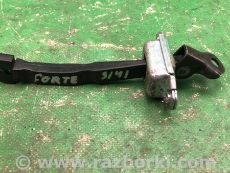 ФОТО Ограничитель двери для KIA Forte TD (08-13) Киев