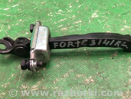 ФОТО Ограничитель двери для KIA Forte TD (08-13) Киев