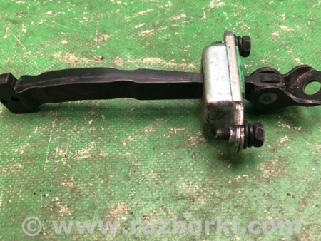 ФОТО Ограничитель двери для KIA Forte TD (08-13) Киев