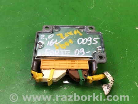 ФОТО Блок управления AIRBAG для KIA Forte TD (08-13) Киев
