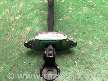 ФОТО Ограничитель двери для KIA Forte TD (08-13) Киев