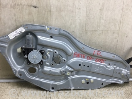 ФОТО Стеклоподъемник для KIA Forte TD (08-13) Киев