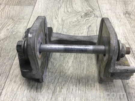 ФОТО Кронштейн крепления КПП для Ford Edge 1 U387 (01.2006-04.2015) Киев