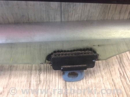 ФОТО Стекло двери для Toyota Prius 30 (09-17) Киев