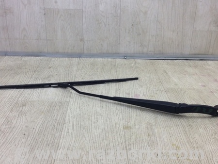 ФОТО Поводок дворника для Mitsubishi Outlander XL Киев