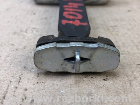 ФОТО Ограничитель двери для Ford Edge 1 U387 (01.2006-04.2015) Киев