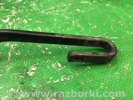 ФОТО Поводок дворника для Mitsubishi Galant Киев