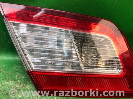 ФОТО Фонарь задний внутренний для Mitsubishi Galant Киев
