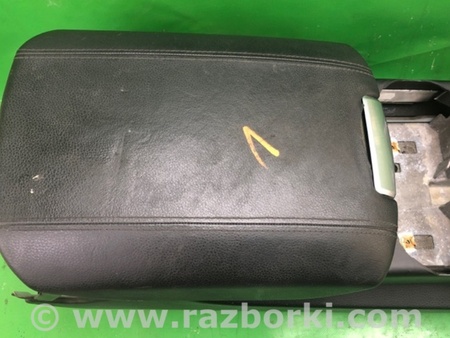 ФОТО Подлокотник для Porsche Cayenne Type 958 (10-18) Киев