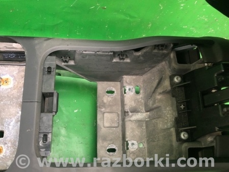 ФОТО Подлокотник для Porsche Cayenne Type 958 (10-18) Киев
