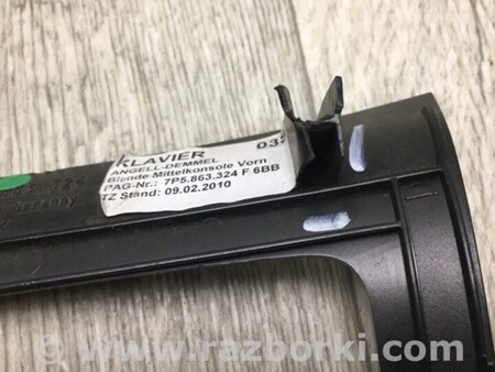 ФОТО Накладка в салоне для Porsche Cayenne Type 958 (10-18) Киев