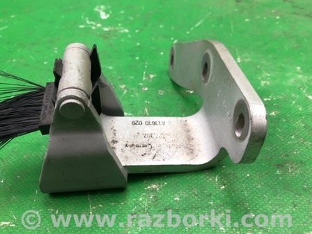 ФОТО Петля крышки багажника для Porsche Cayenne Type 958 (10-18) Киев