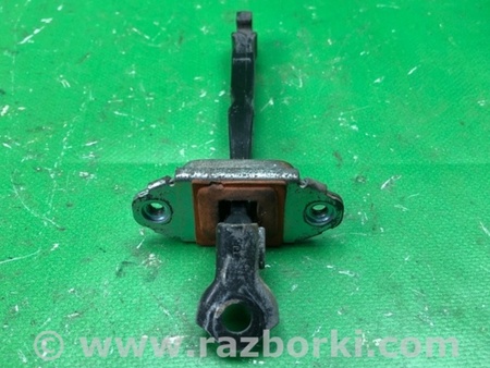 ФОТО Ограничитель двери для KIA Forte TD (08-13) Киев