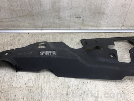 ФОТО Накладка крыла переднего внутренняя  для Porsche Cayenne Type 958 (10-18) Киев