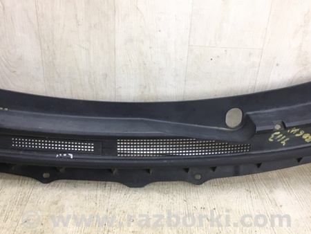ФОТО Пластик под лобовое стекло (Жабо) для Nissan Rogue (08-14) Киев