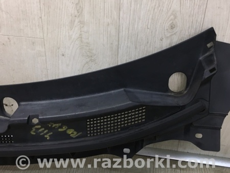 ФОТО Пластик под лобовое стекло (Жабо) для Nissan Rogue (08-14) Киев