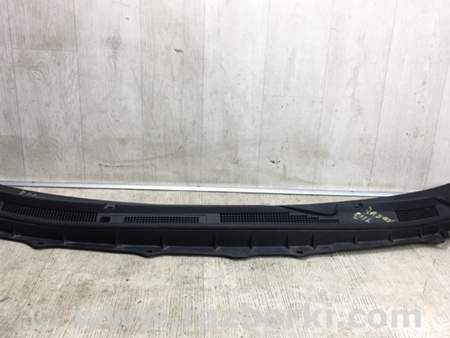 ФОТО Пластик под лобовое стекло (Жабо) для Nissan Rogue (08-14) Киев