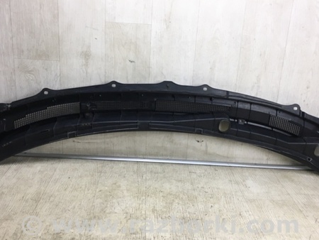 ФОТО Пластик под лобовое стекло (Жабо) для Nissan Rogue (08-14) Киев