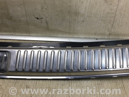 ФОТО Накладка на порог багажника для Porsche Cayenne Type 958 (10-18) Киев
