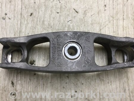 ФОТО Кронштейн для Porsche Cayenne Type 958 (10-18) Киев